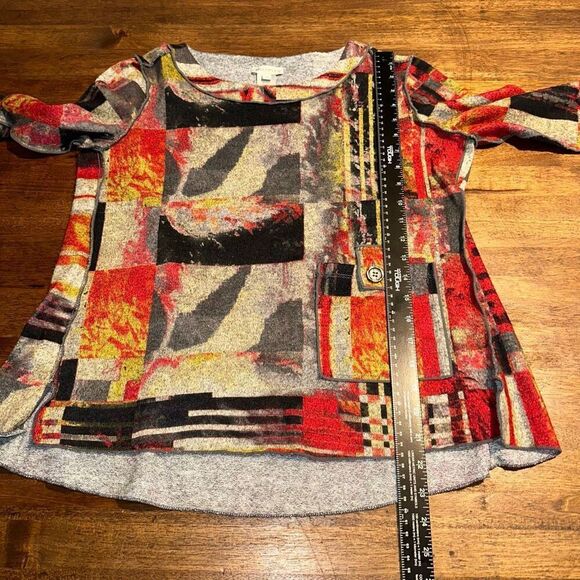 Multiples Multicolor Abstract Artsy Print Stretch Blouse - Picture 5 of 5